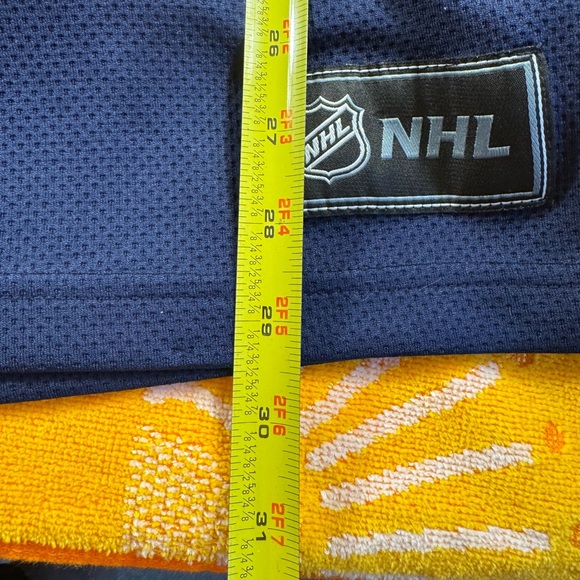 nashville predators jersey xl - Picture 2 of 5